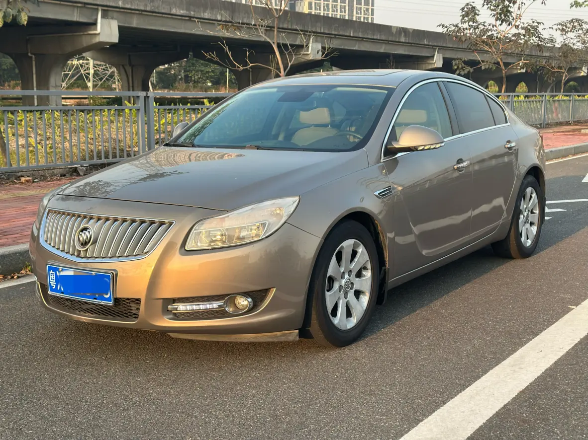 Buick Majesty  из Китая
