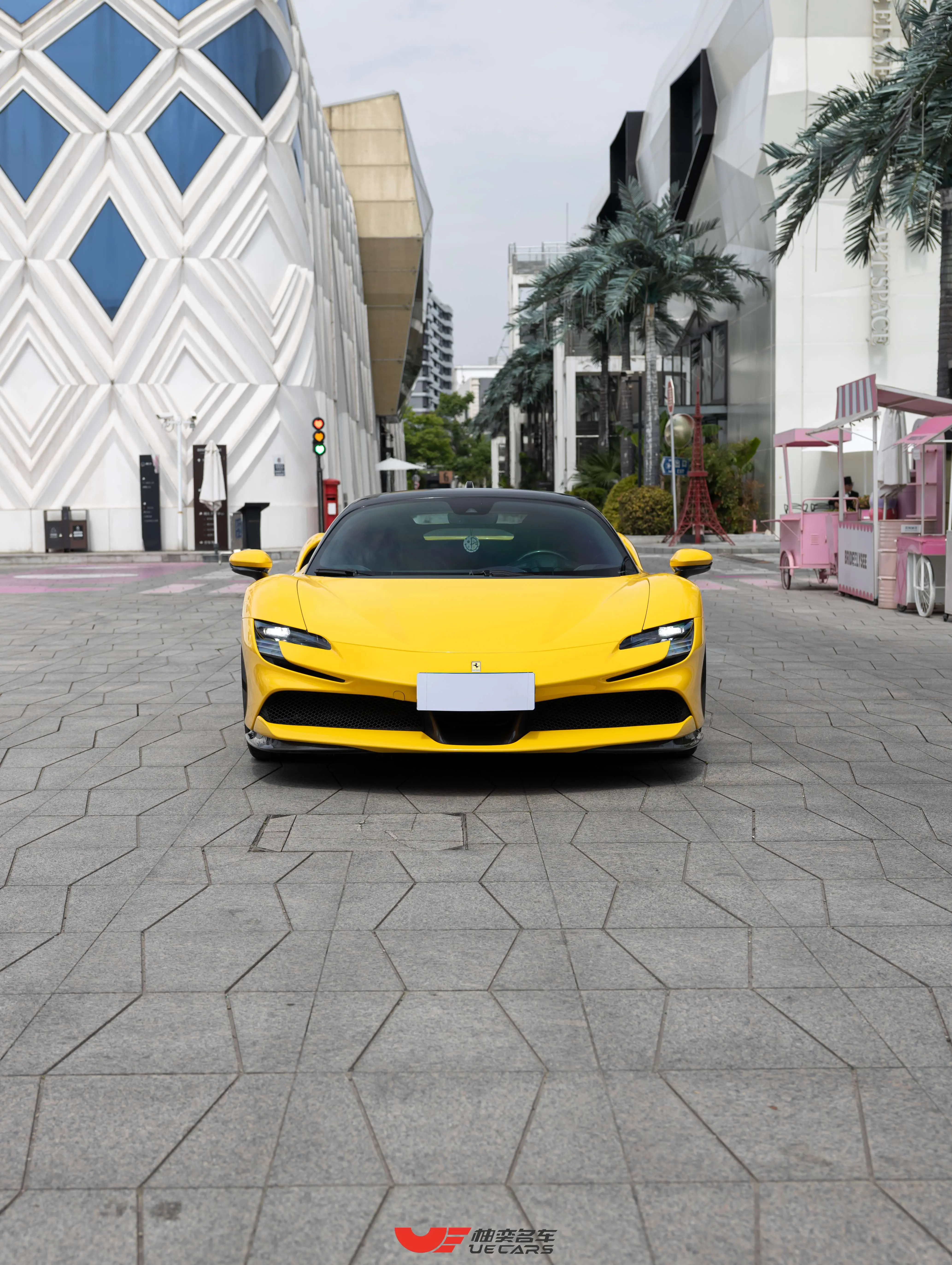 Ferrari SF90  из Китая