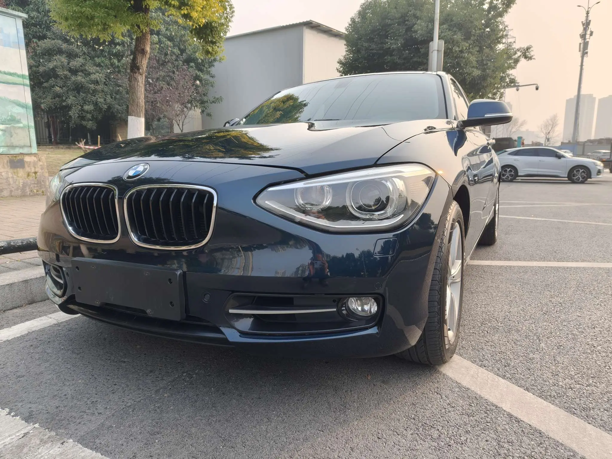 BMW 1 Series  из Китая