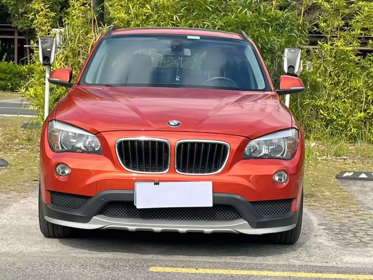 BMW X1  из Китая