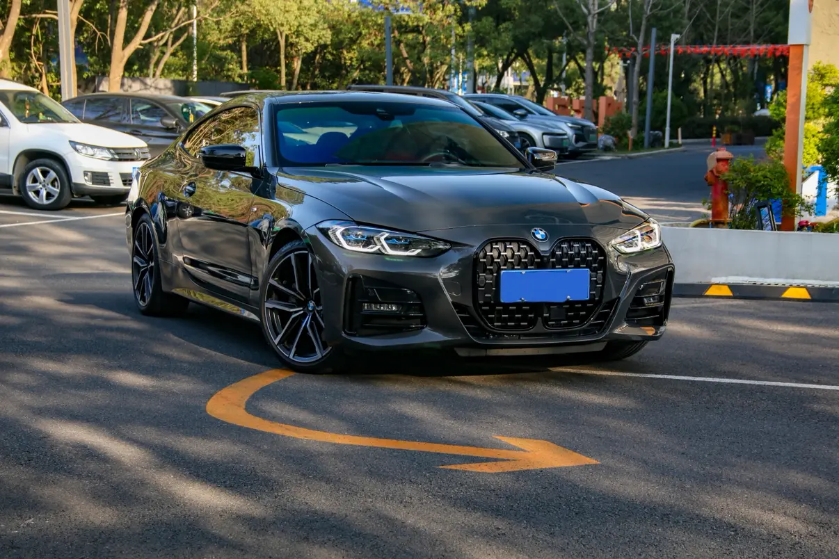 BMW 4 Series  из Китая