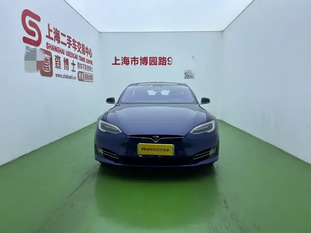 Tesla Model S  из Китая