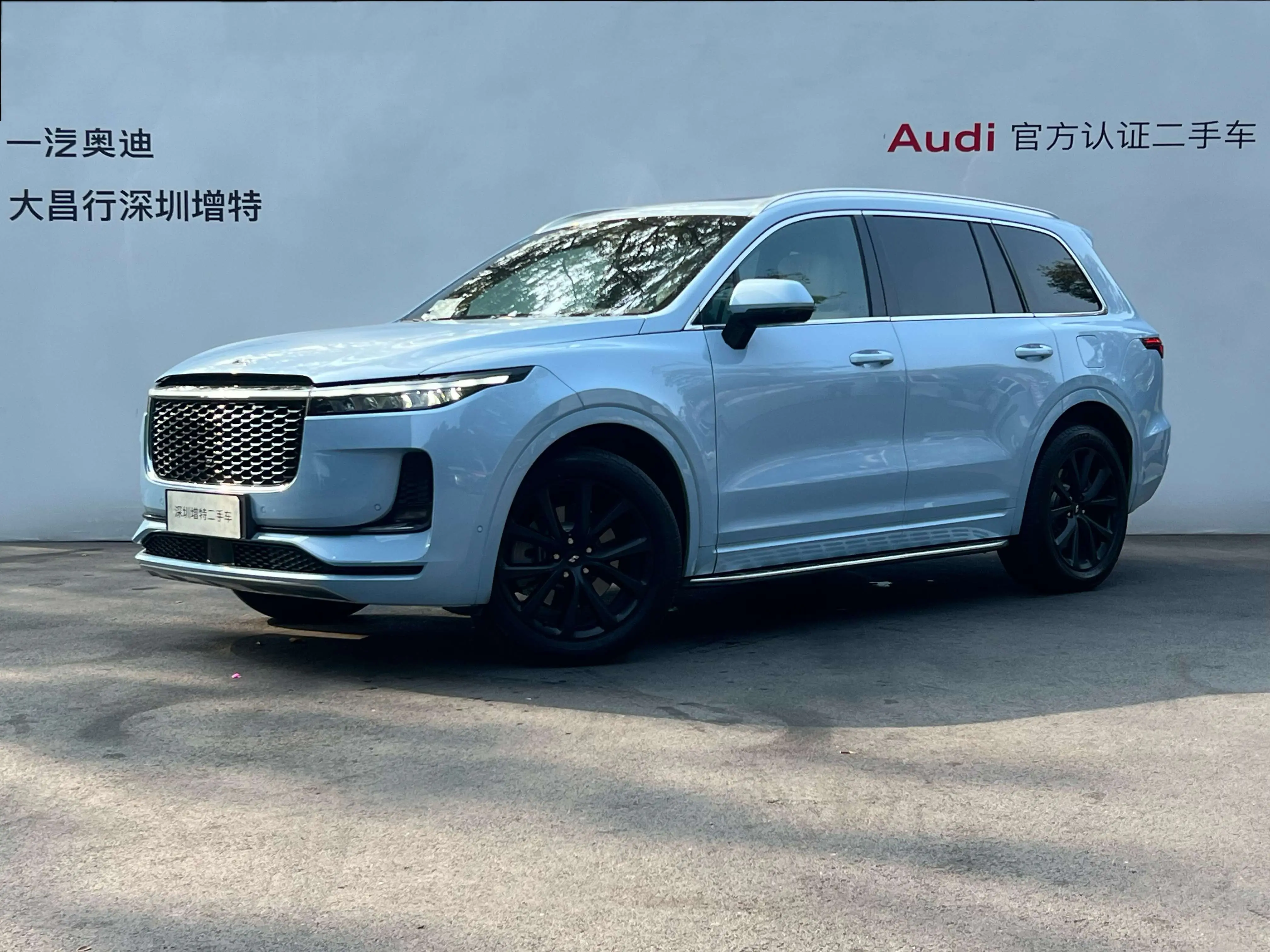 Li ONE (Ideal ONE)  из Китая