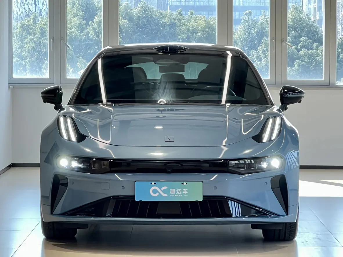 ZEEKR 001  из Китая