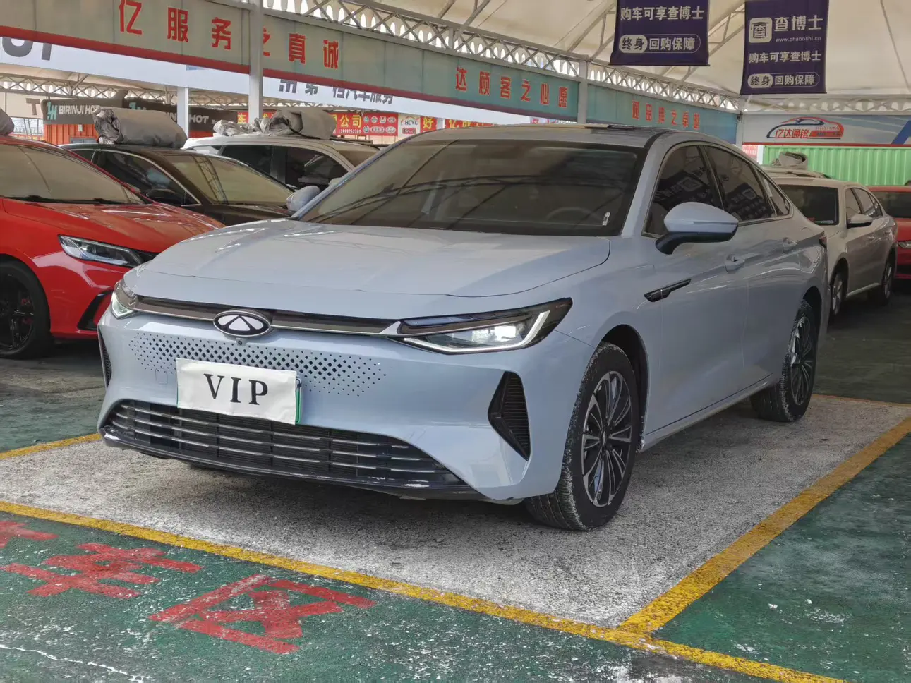 Chery Fengyun A8  из Китая