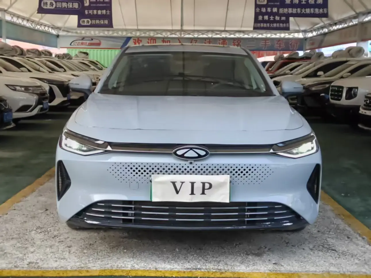 Chery Fengyun A8  из Китая