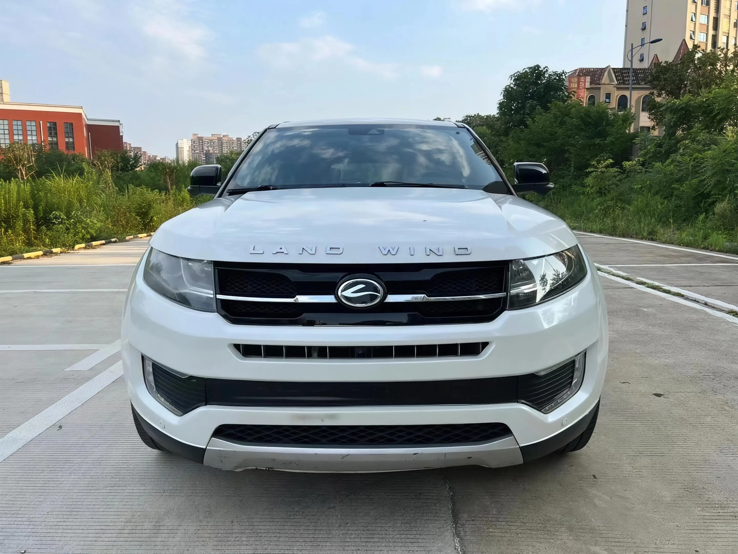 Lu Feng Landwind X7  из Китая