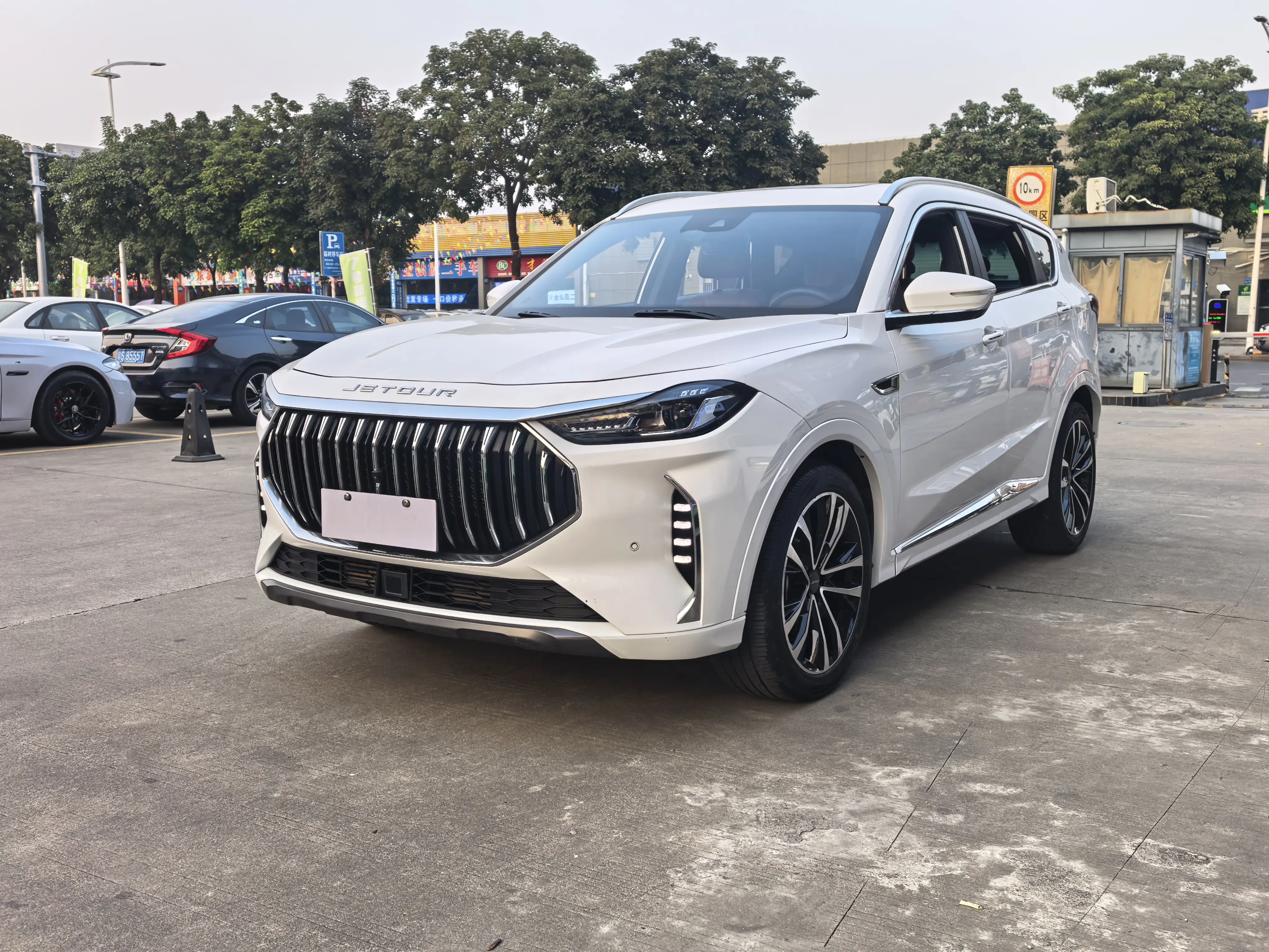 Jetour Jietu X70 PLUS  из Китая