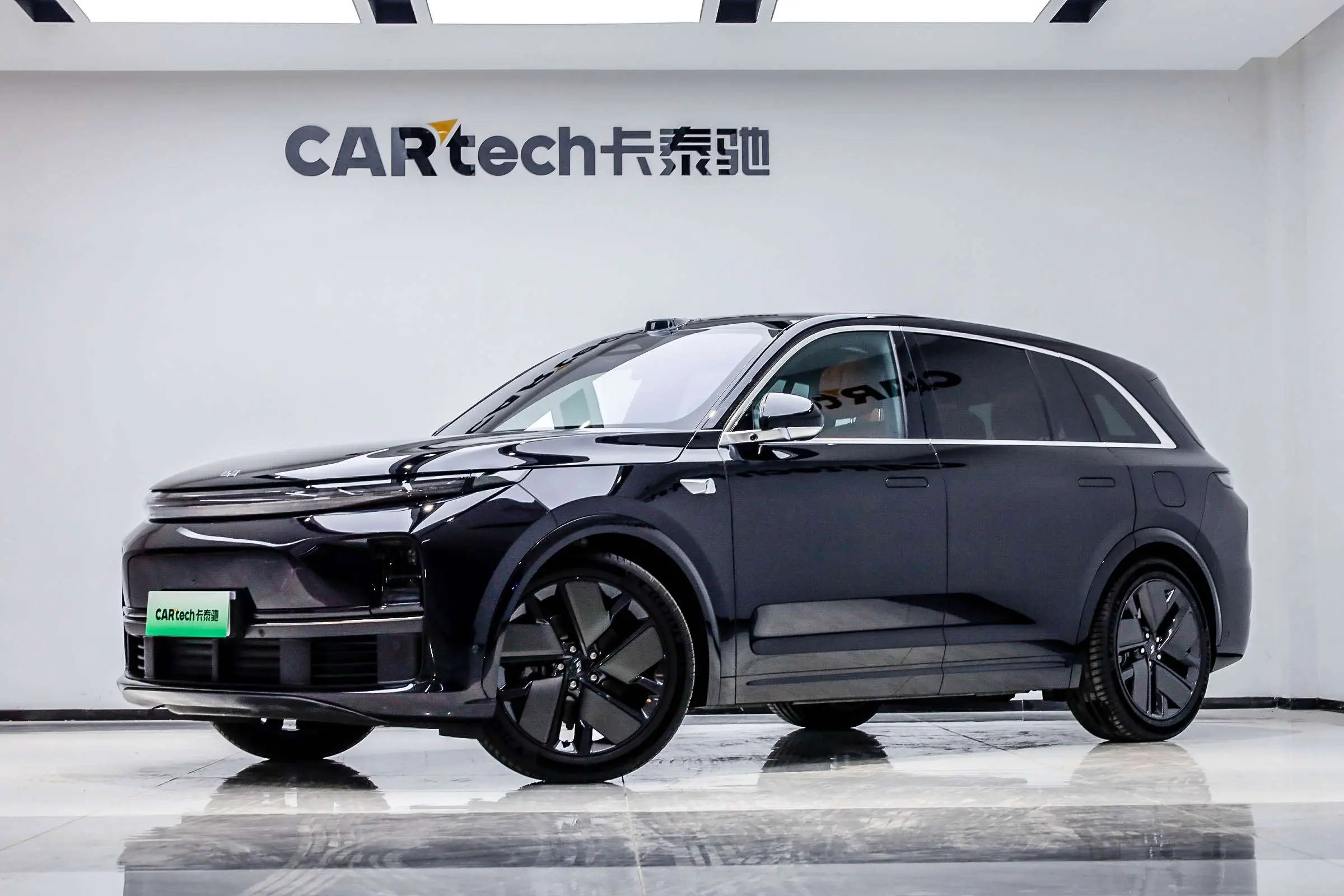 Li L7 (Ideal L7)  из Китая