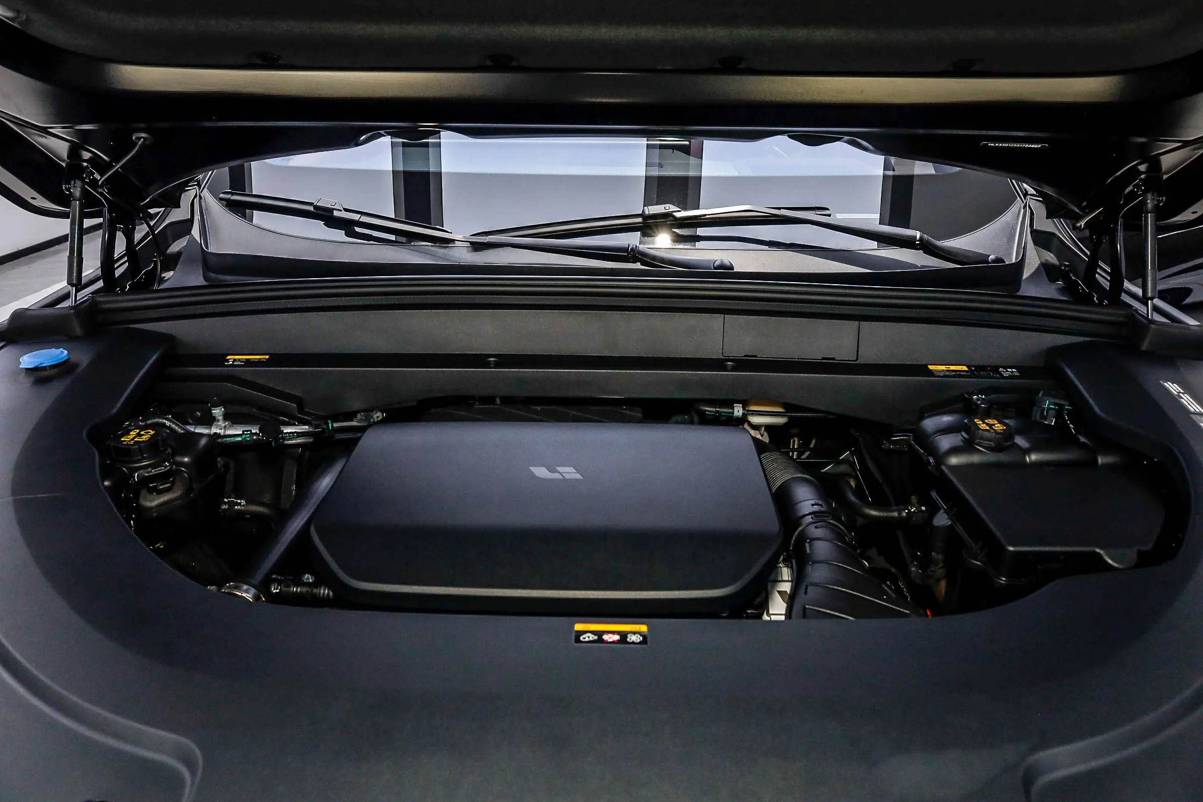 Li L7 (Ideal L7)  из Китая