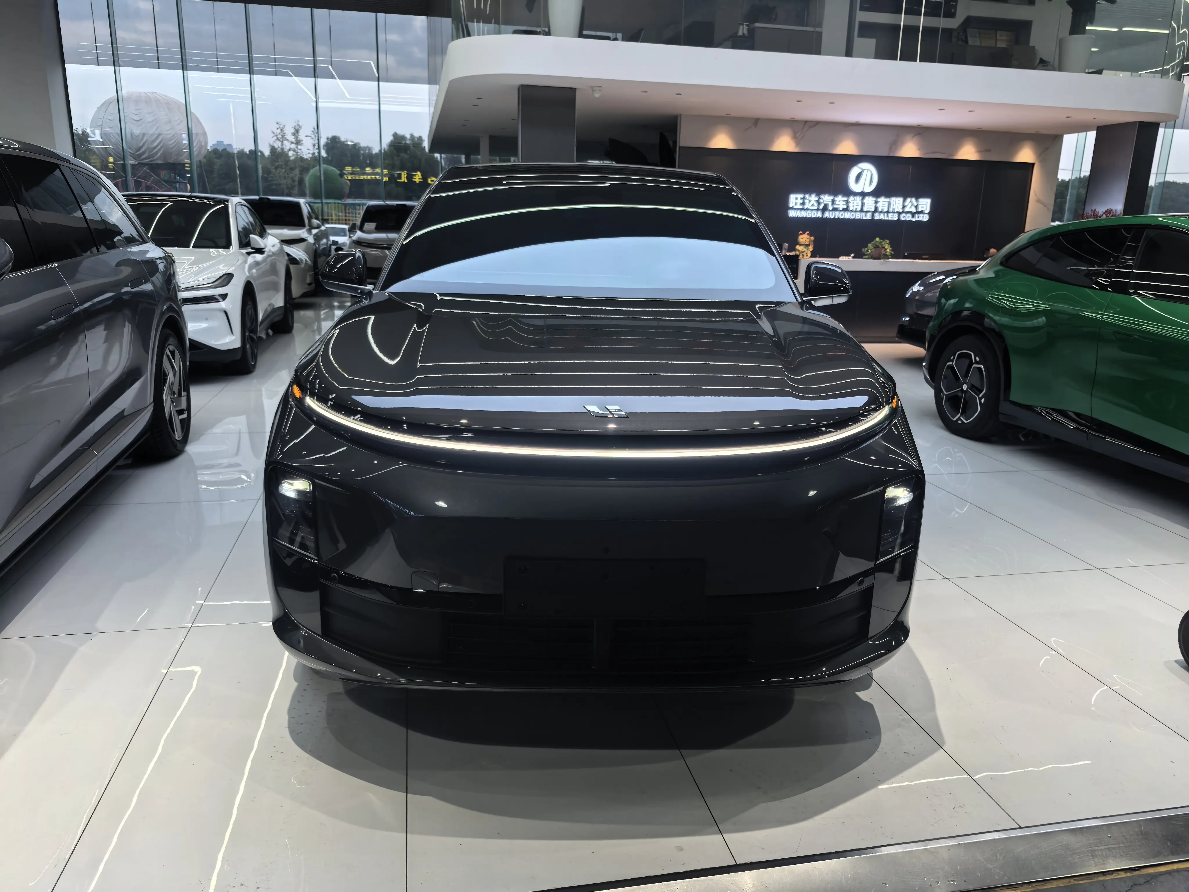 Li L6 (Ideal L6)  из Китая