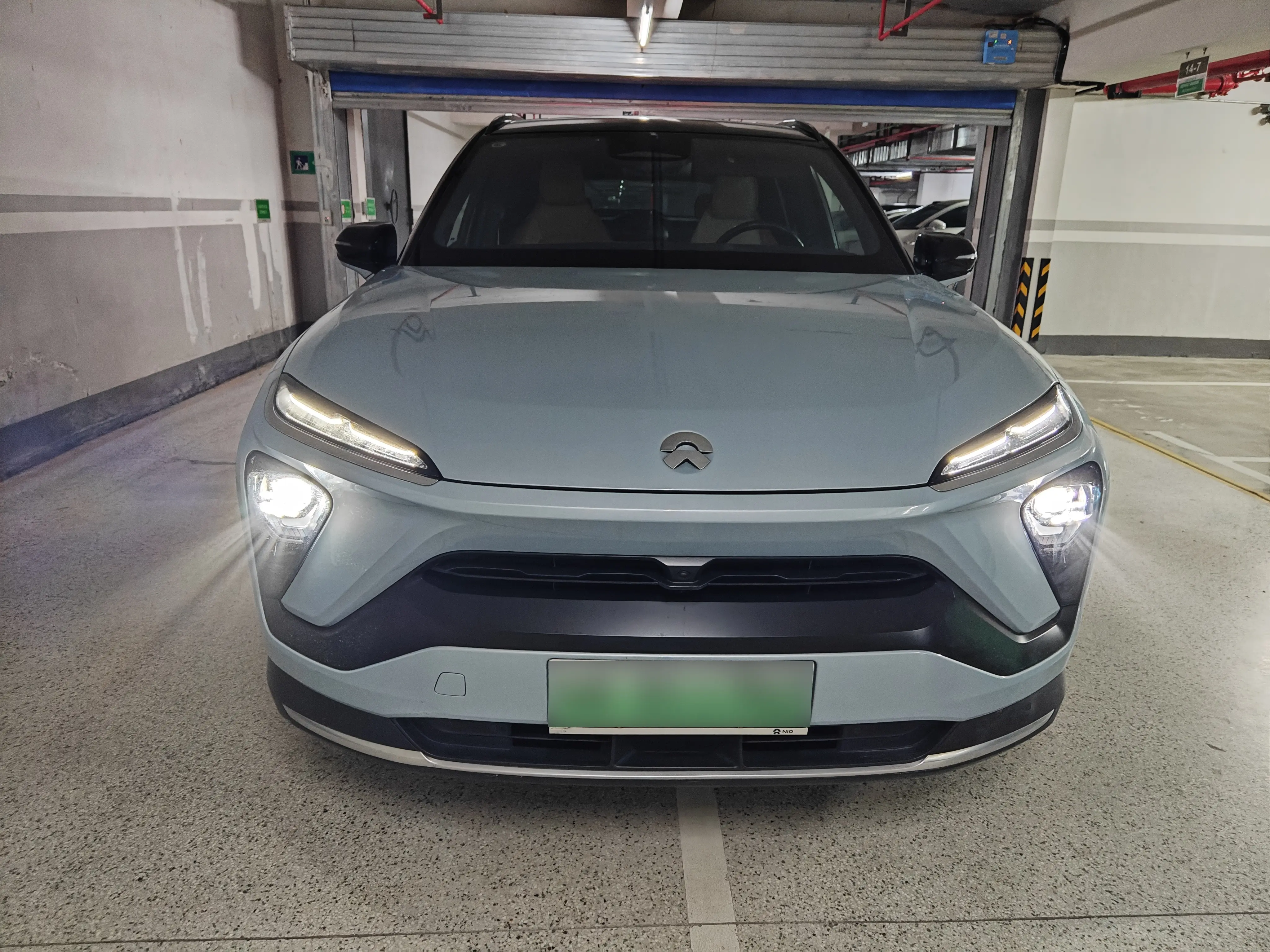 NIO ES6  из Китая