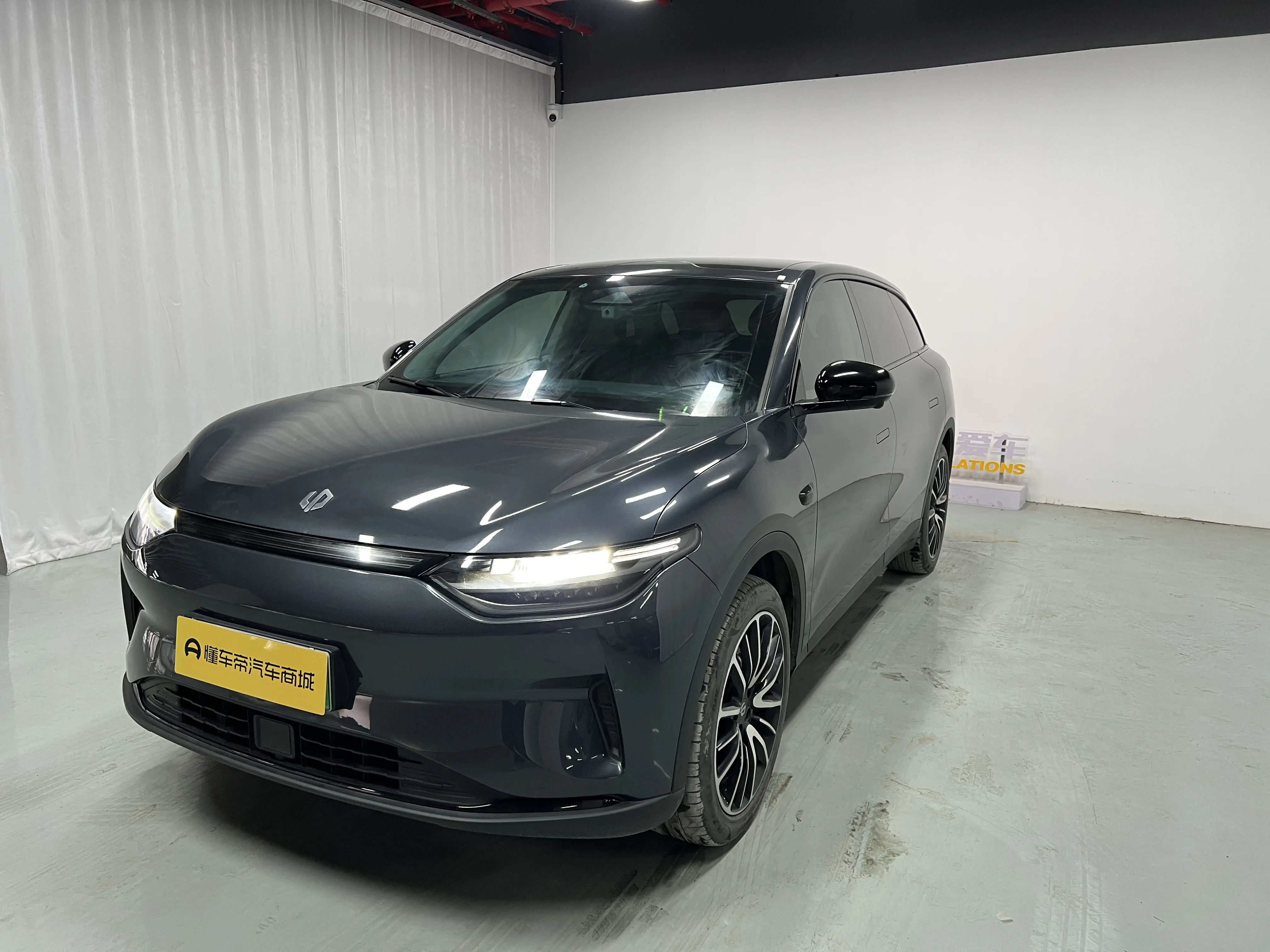 Leapmotor Zero running C11  из Китая