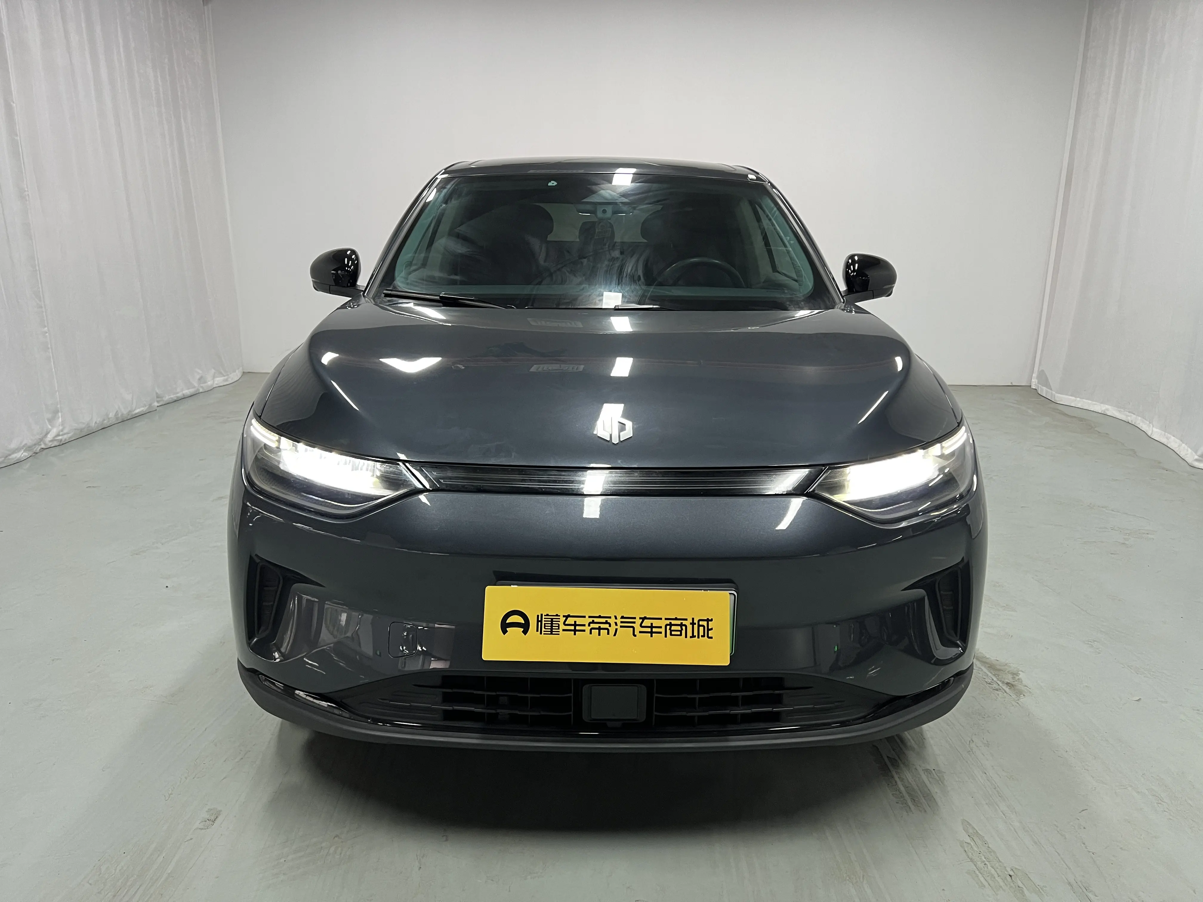 Leapmotor Zero running C11  из Китая