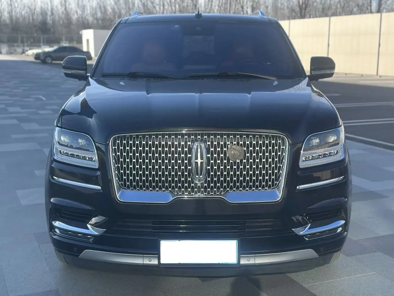 Lincoln Pilot  из Китая