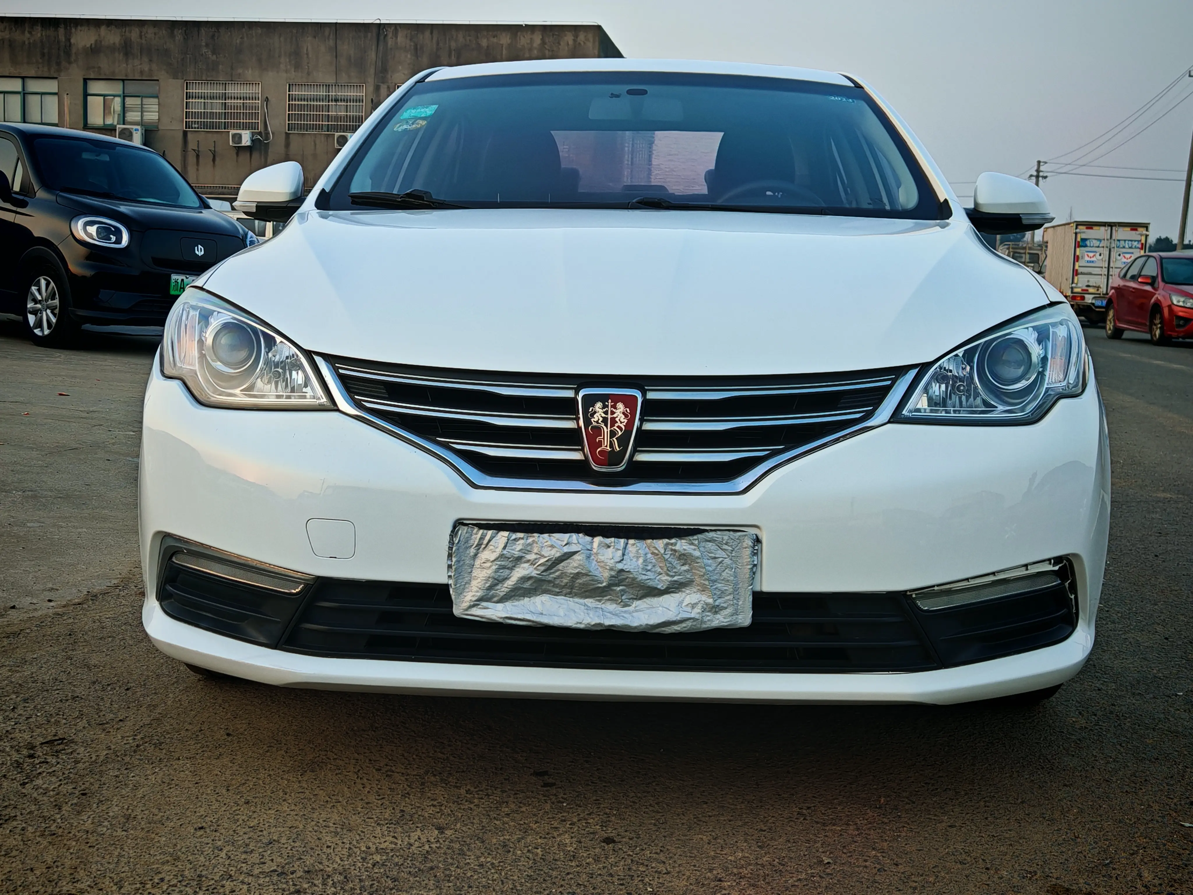 Roewe 360  из Китая