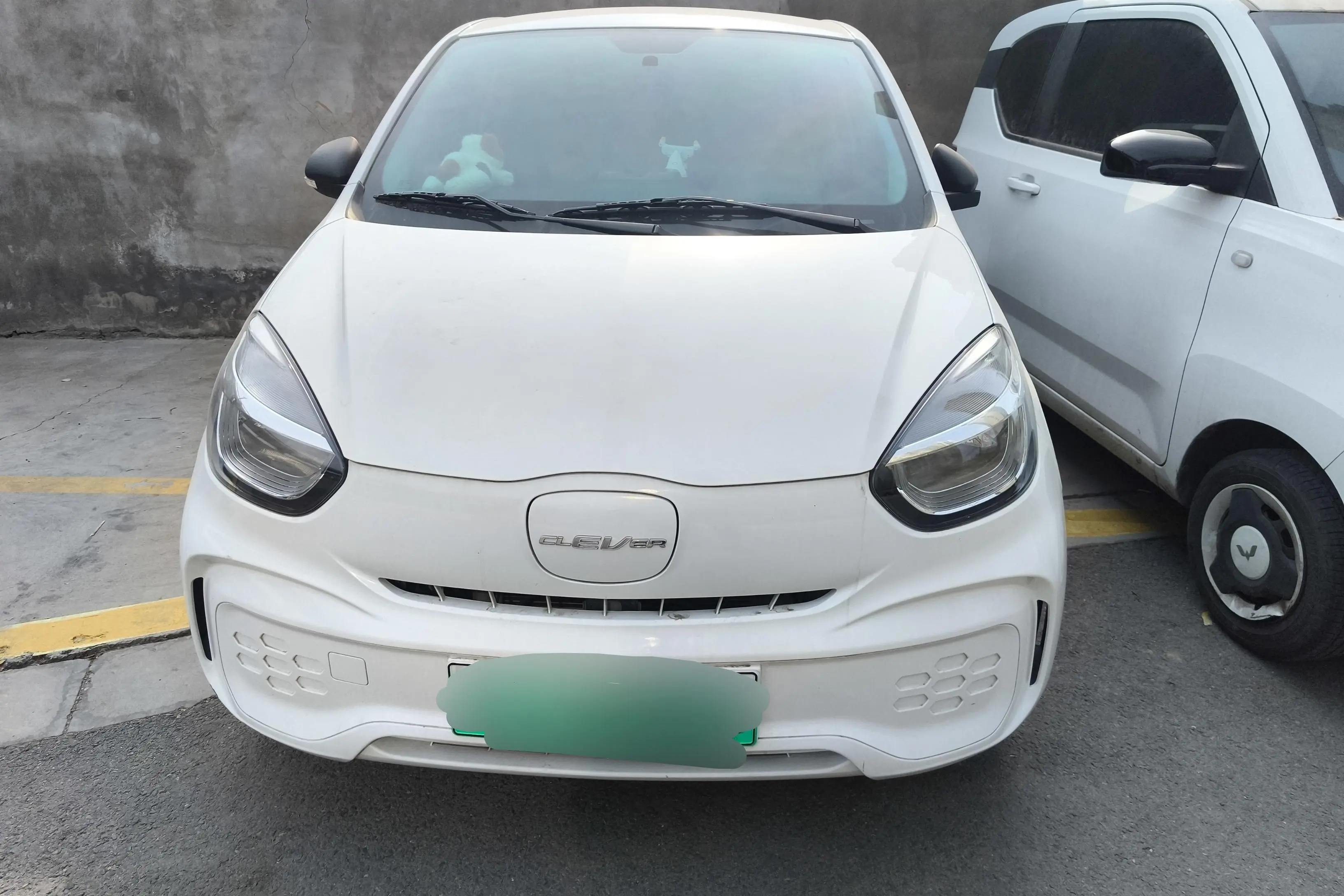 Roewe CLEVER  из Китая