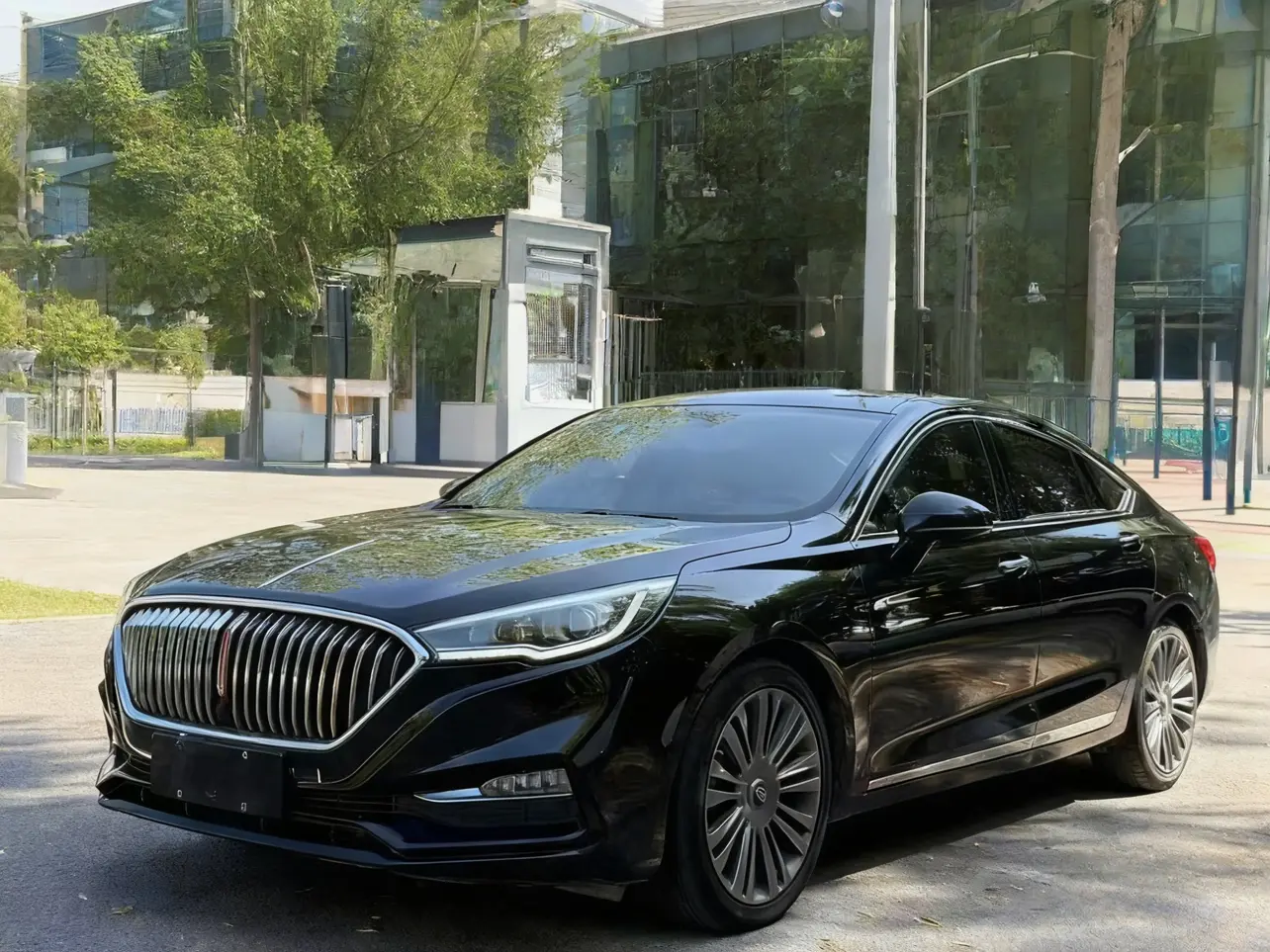 Hongqi H5 classic  из Китая