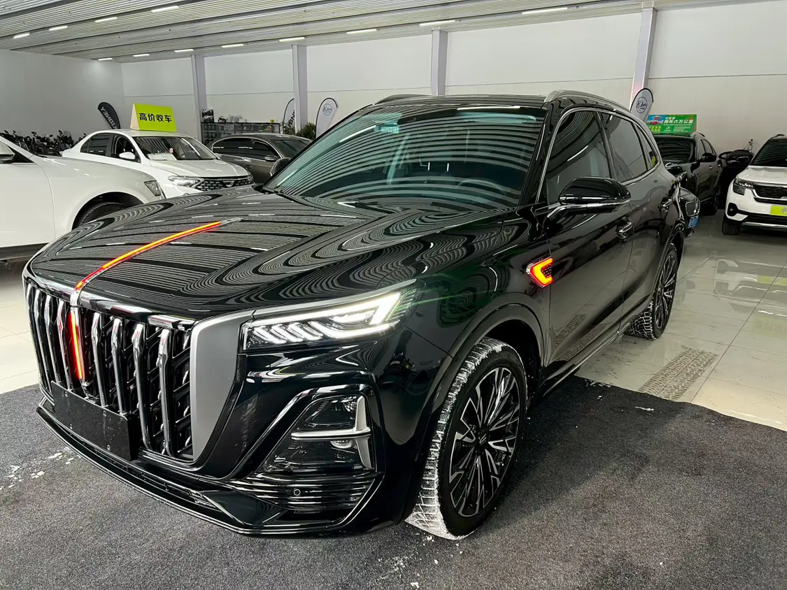 Hongqi HS5  из Китая