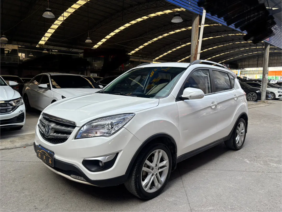 Changan CS35  из Китая