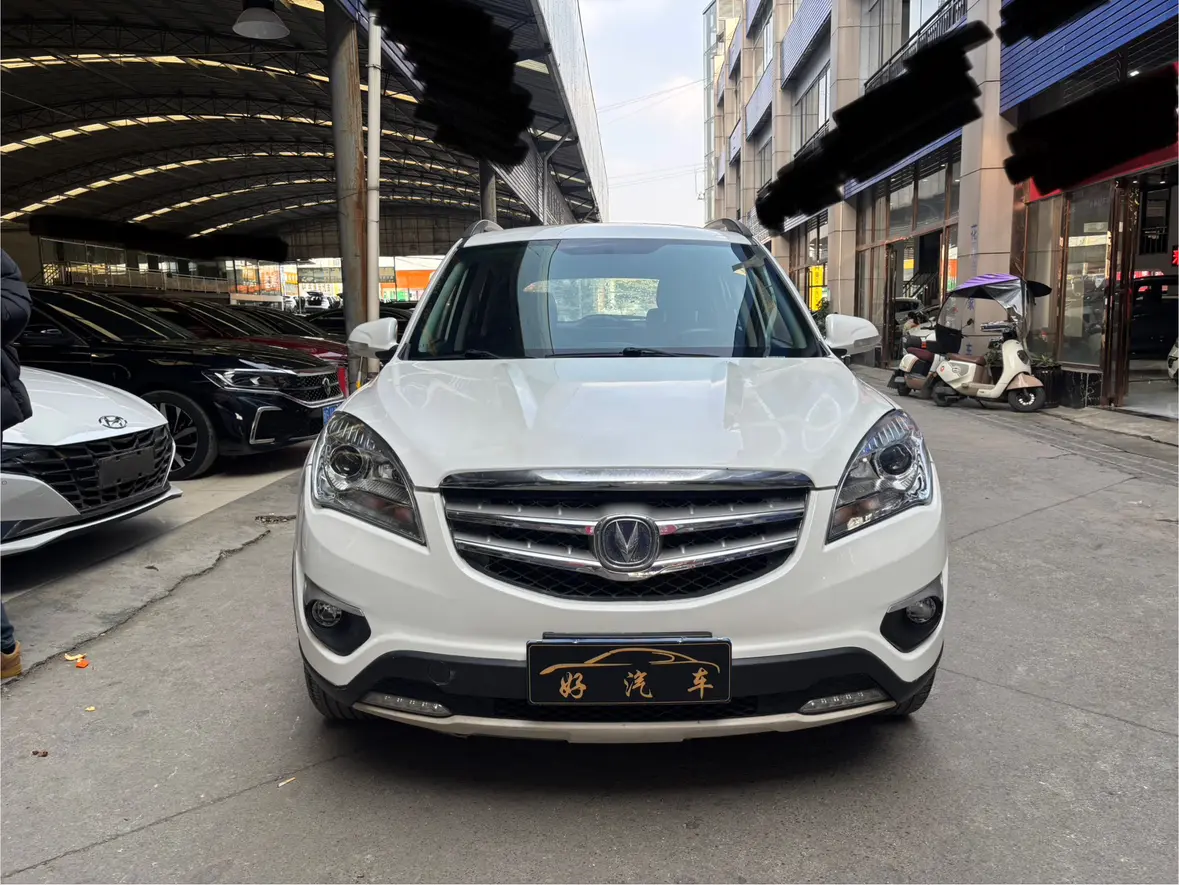 Changan CS35  из Китая