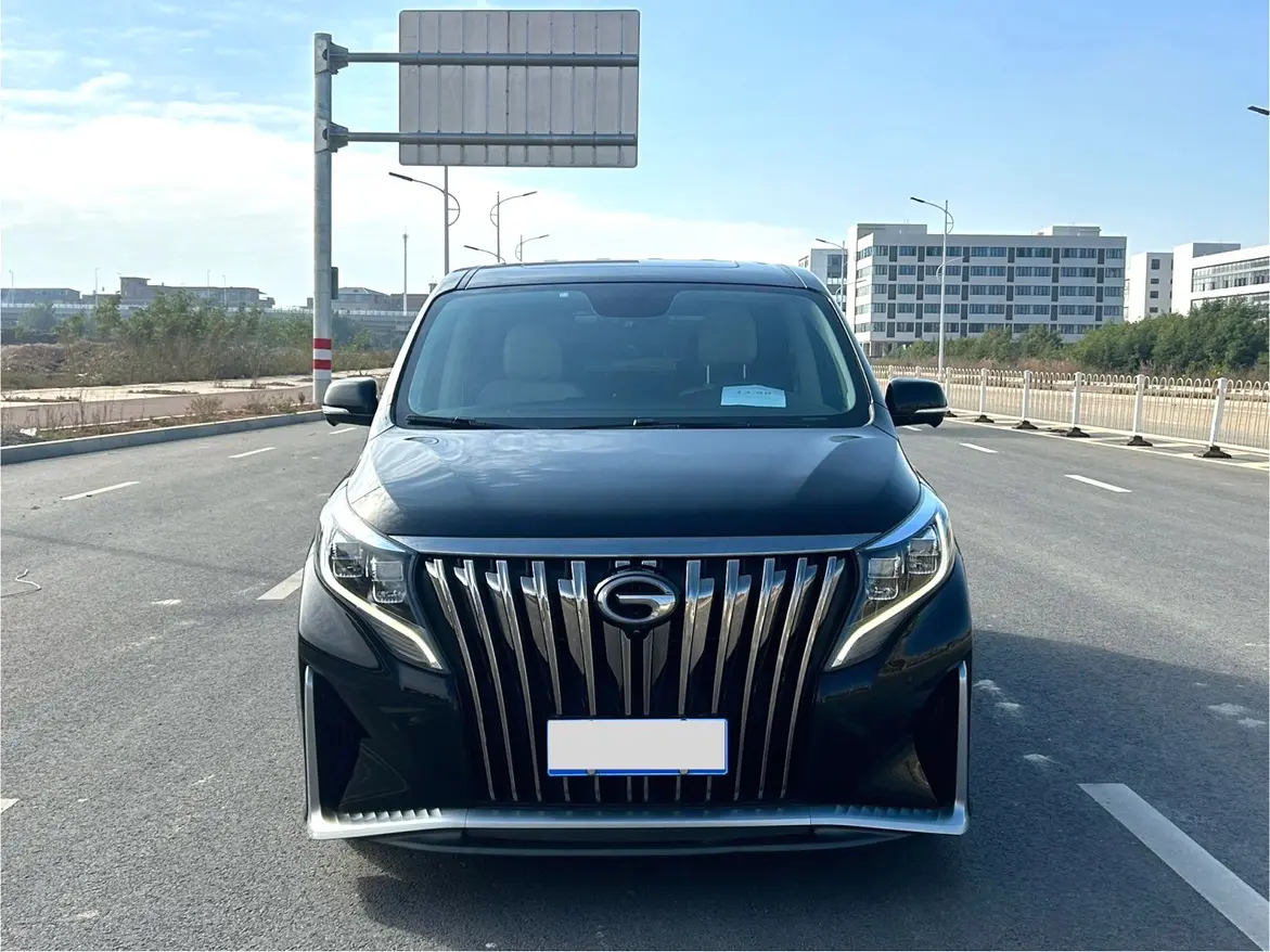 GAC Trumpchi M8  из Китая