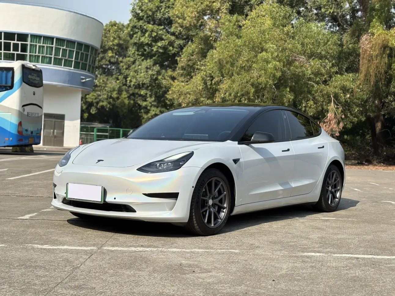 Tesla Model 3  из Китая