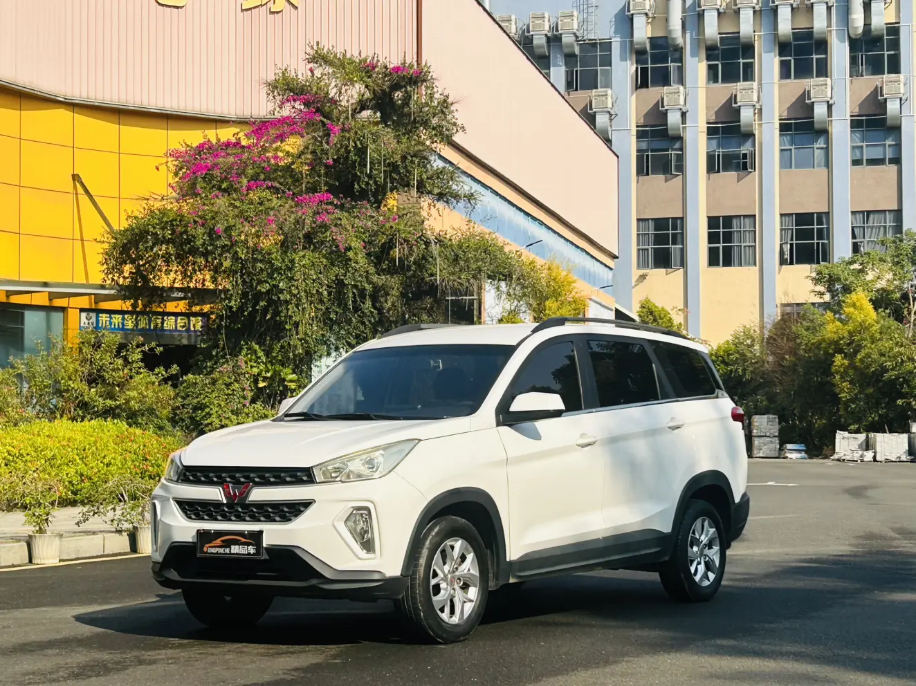 Wuling Hongguang S3  из Китая