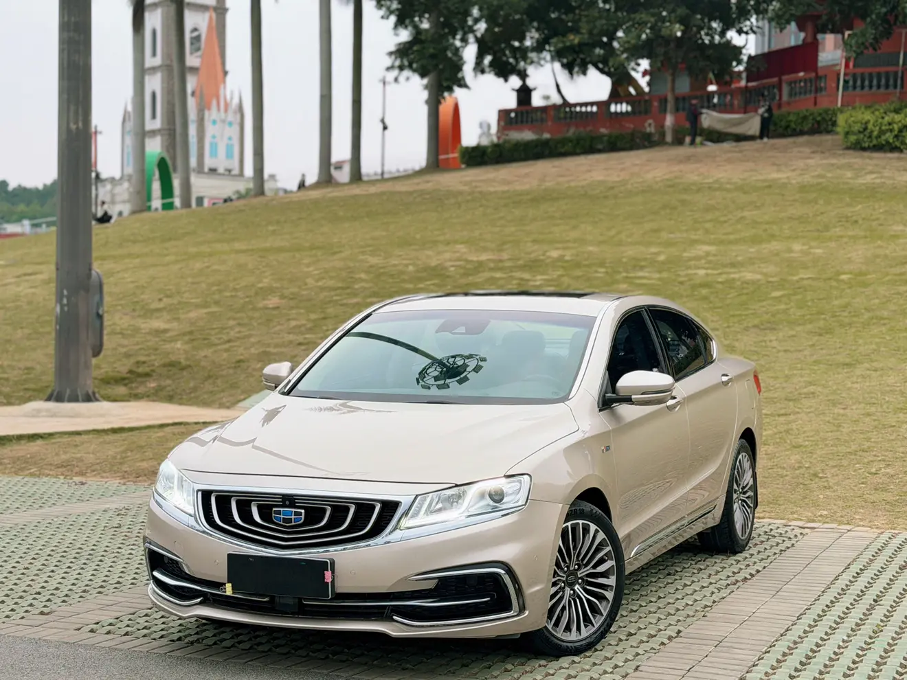 Geely Borui  из Китая