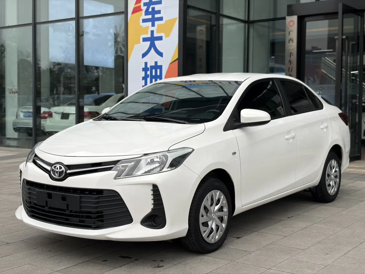 Toyota Vios  из Китая