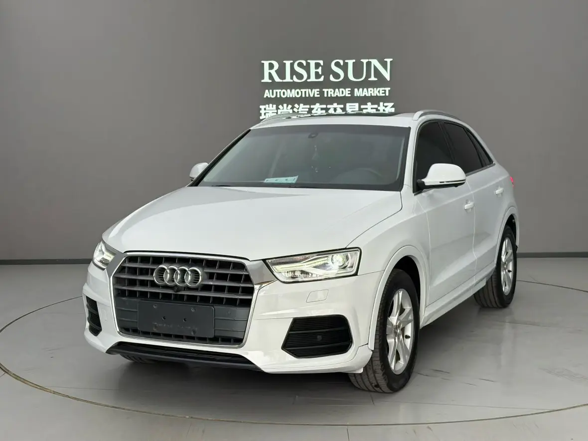 Audi Q3  из Китая