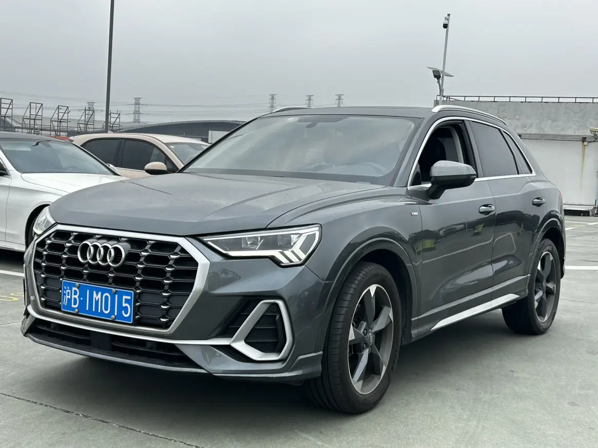 Audi Q3  из Китая