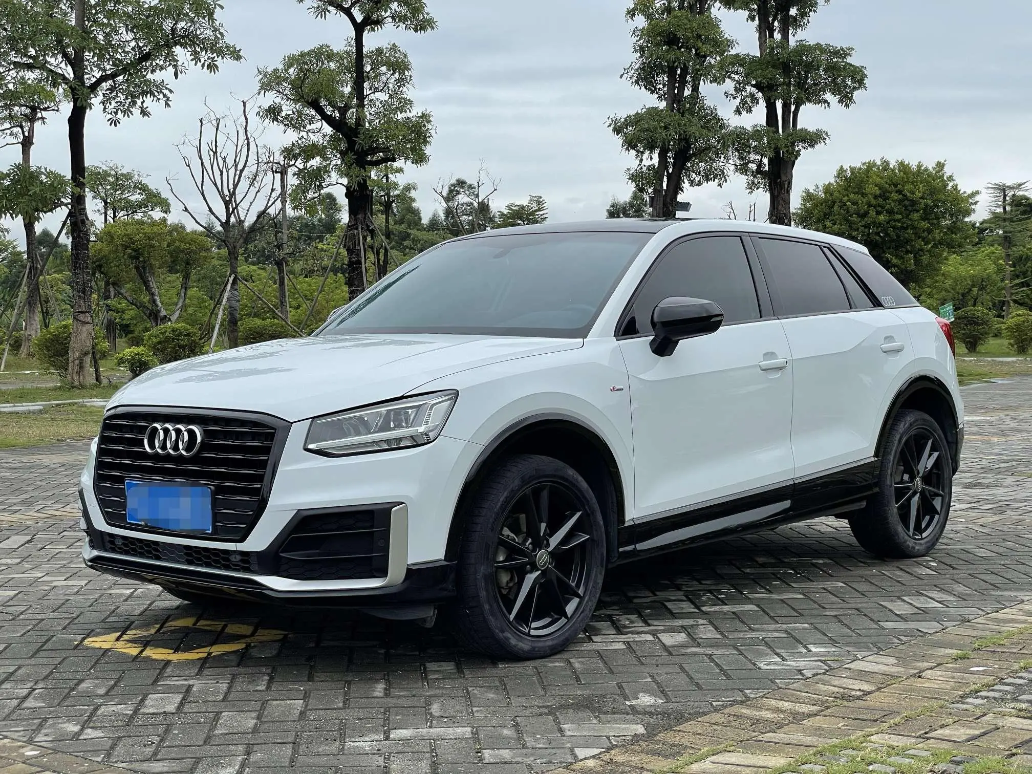 Audi Q2L  из Китая