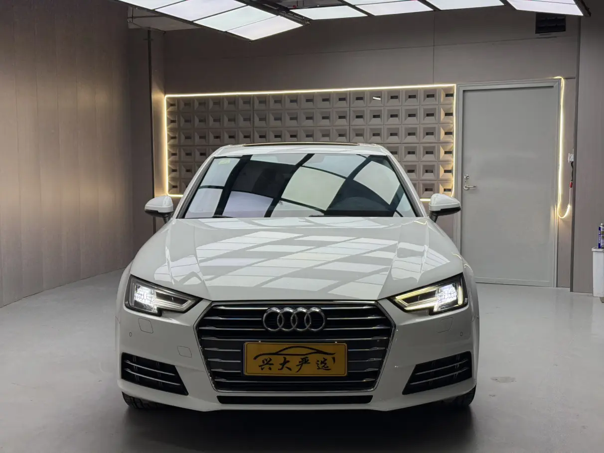 Audi A4L  из Китая