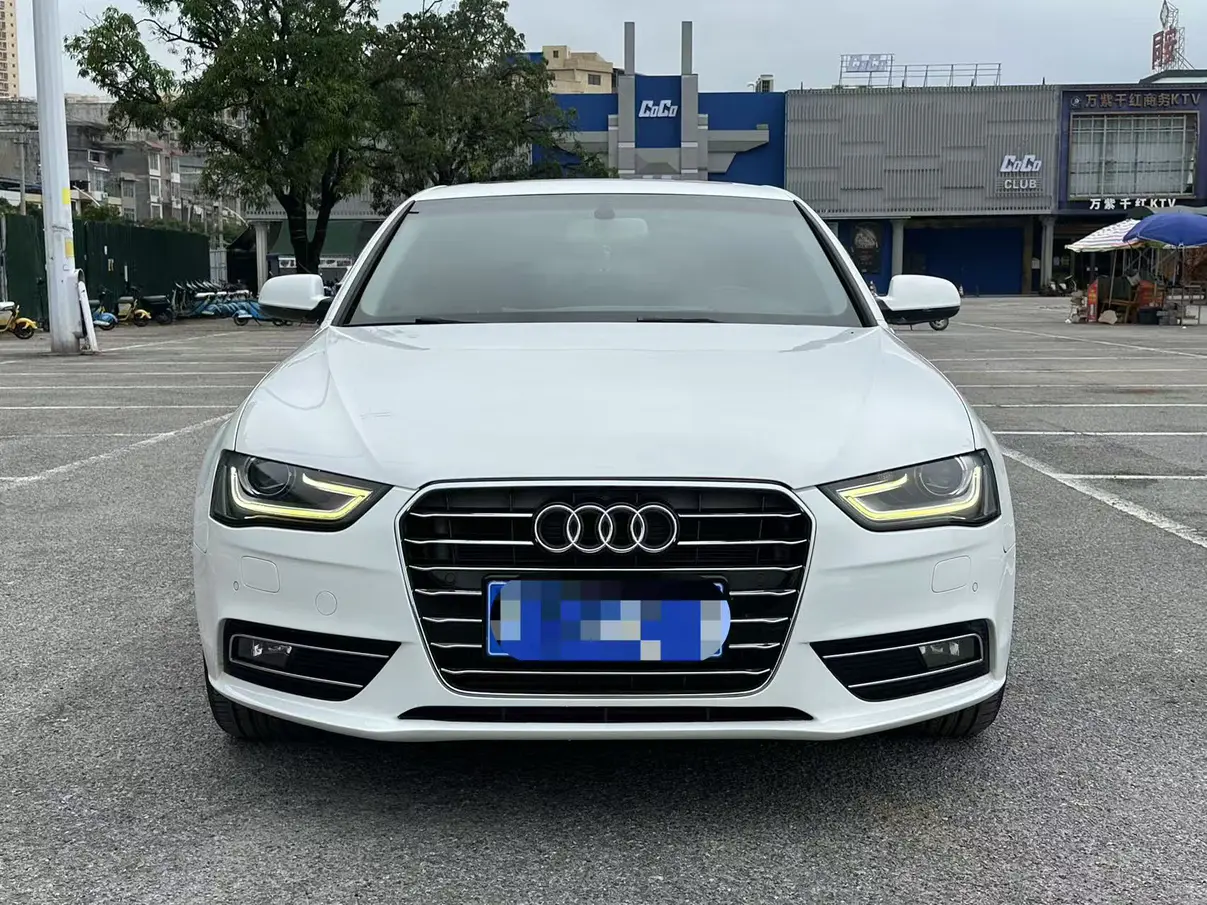 Audi A4L  из Китая