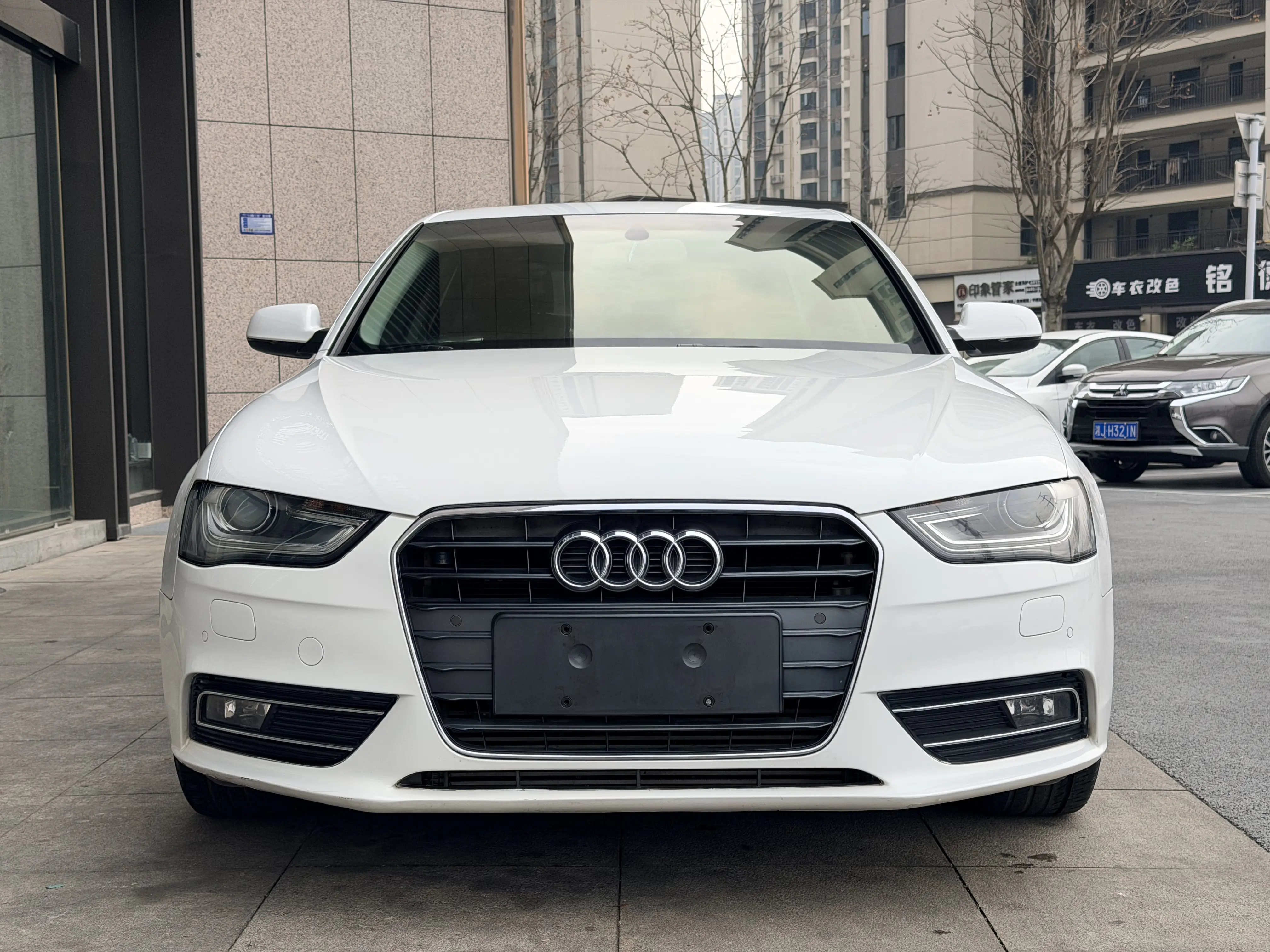 Audi A4L  из Китая