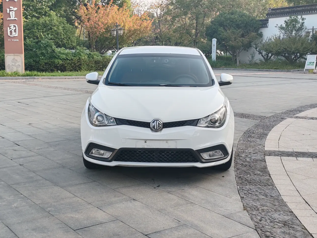 MG 5  из Китая