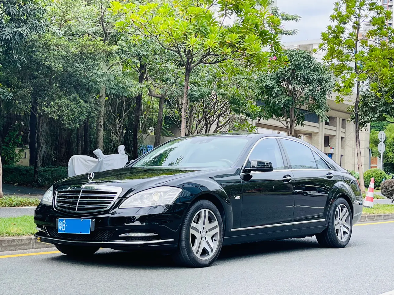 Mercedes-Benz Mercedes Benz S Class  из Китая