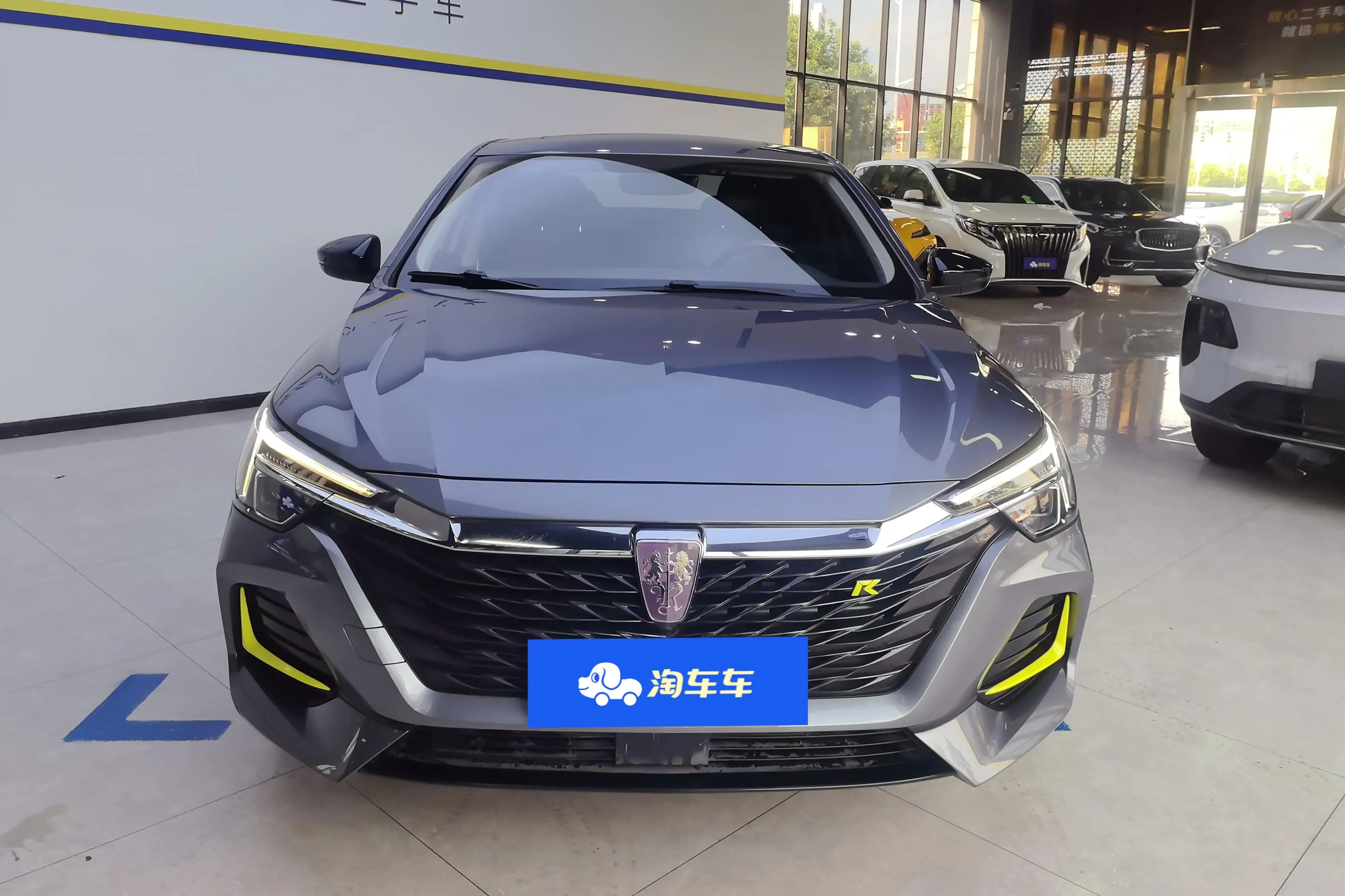 Roewe i6 MAX  из Китая
