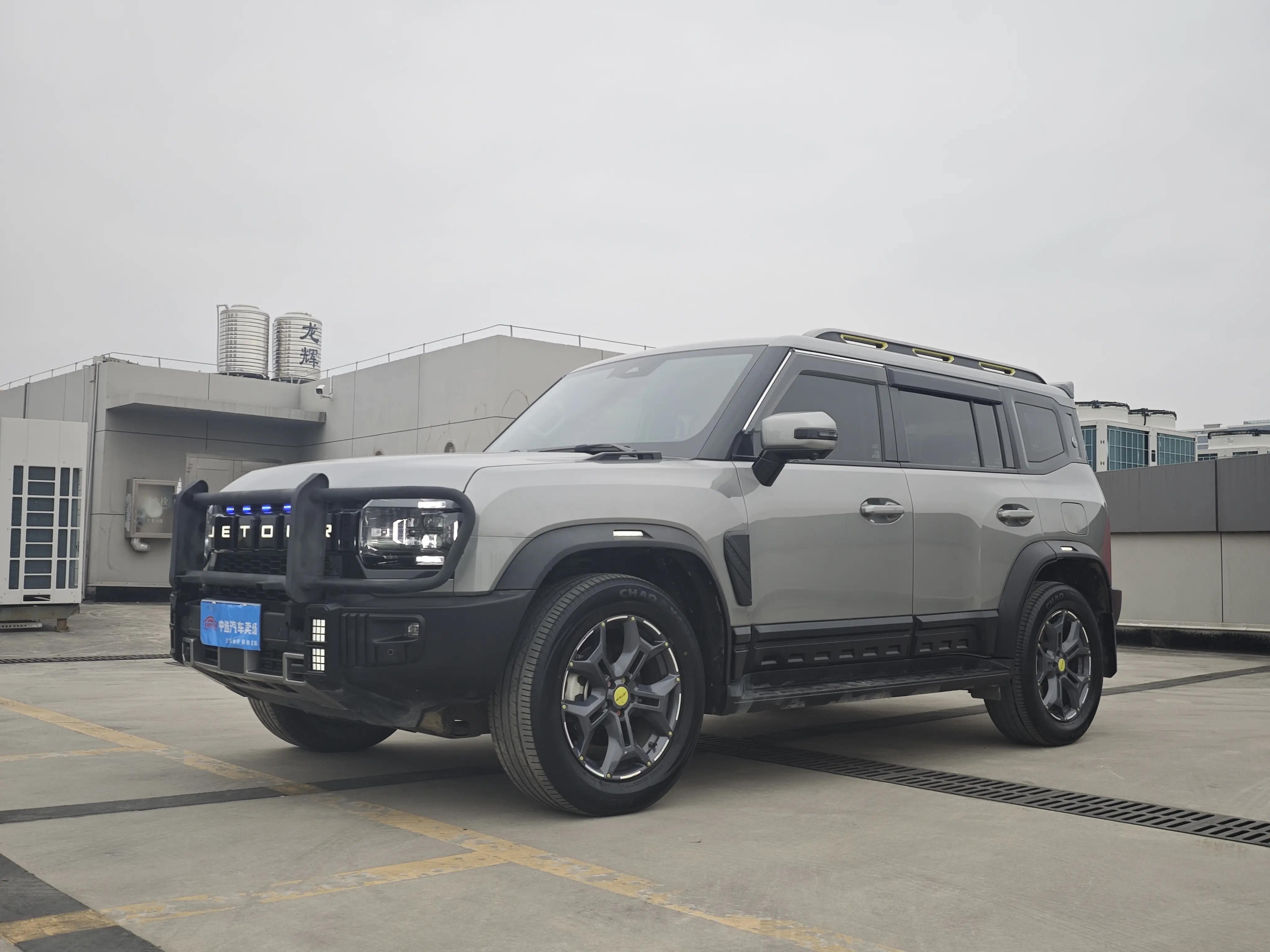 Jetour Jet Traveler  из Китая