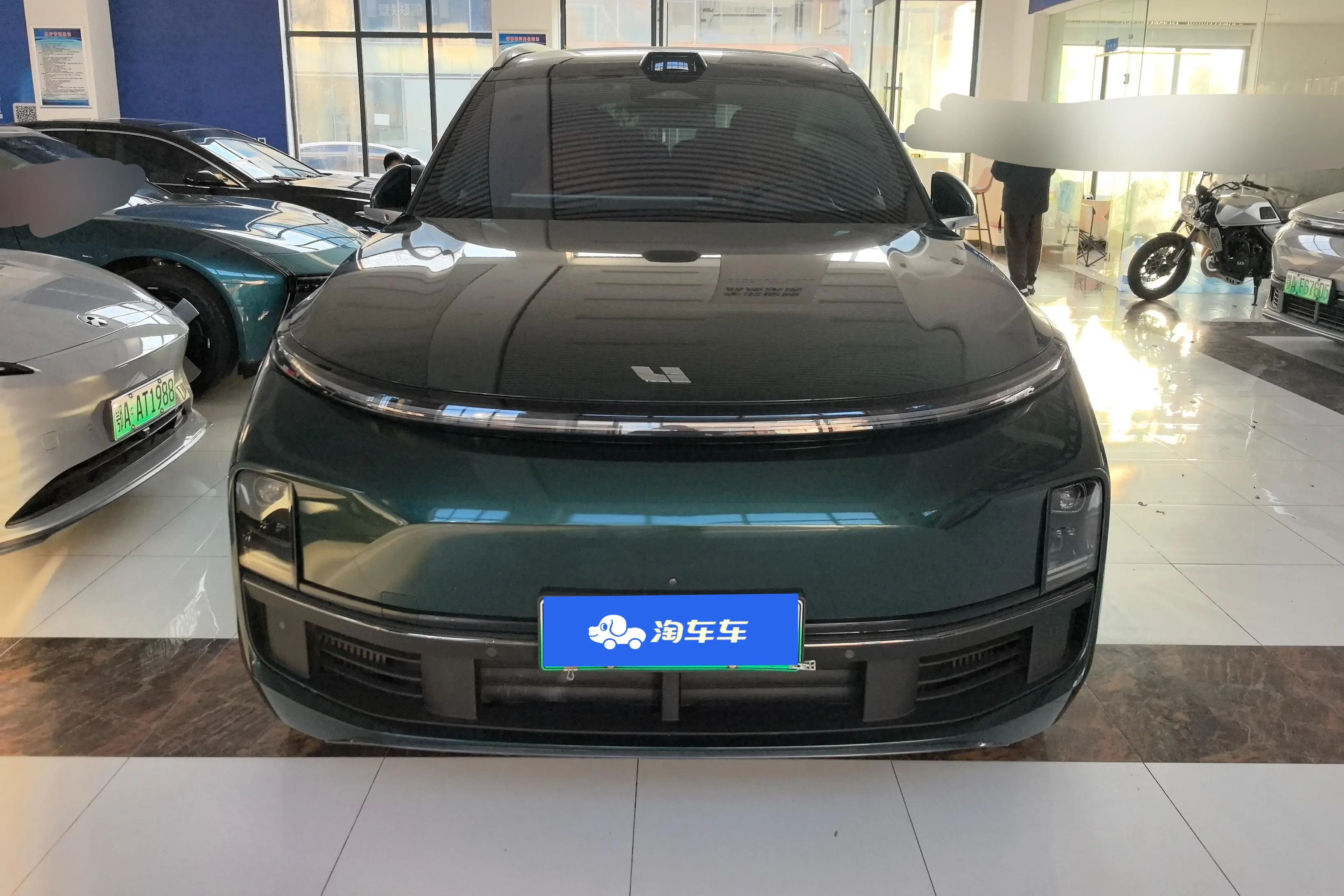 Li L9 (Ideal L9)  из Китая