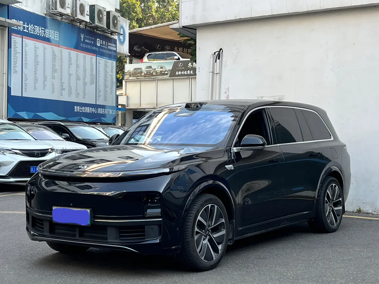 Li L9 (Ideal L9)  из Китая