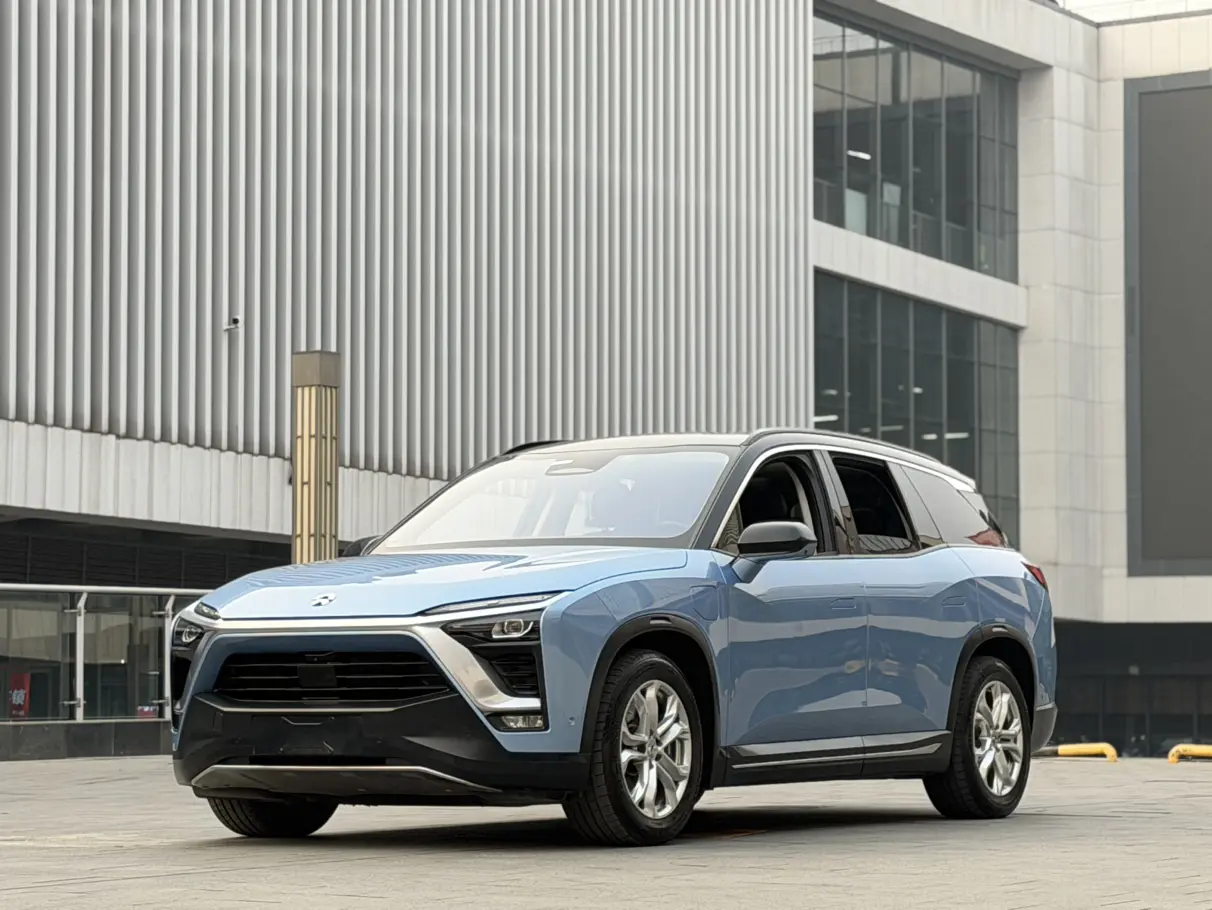 NIO ES8  из Китая