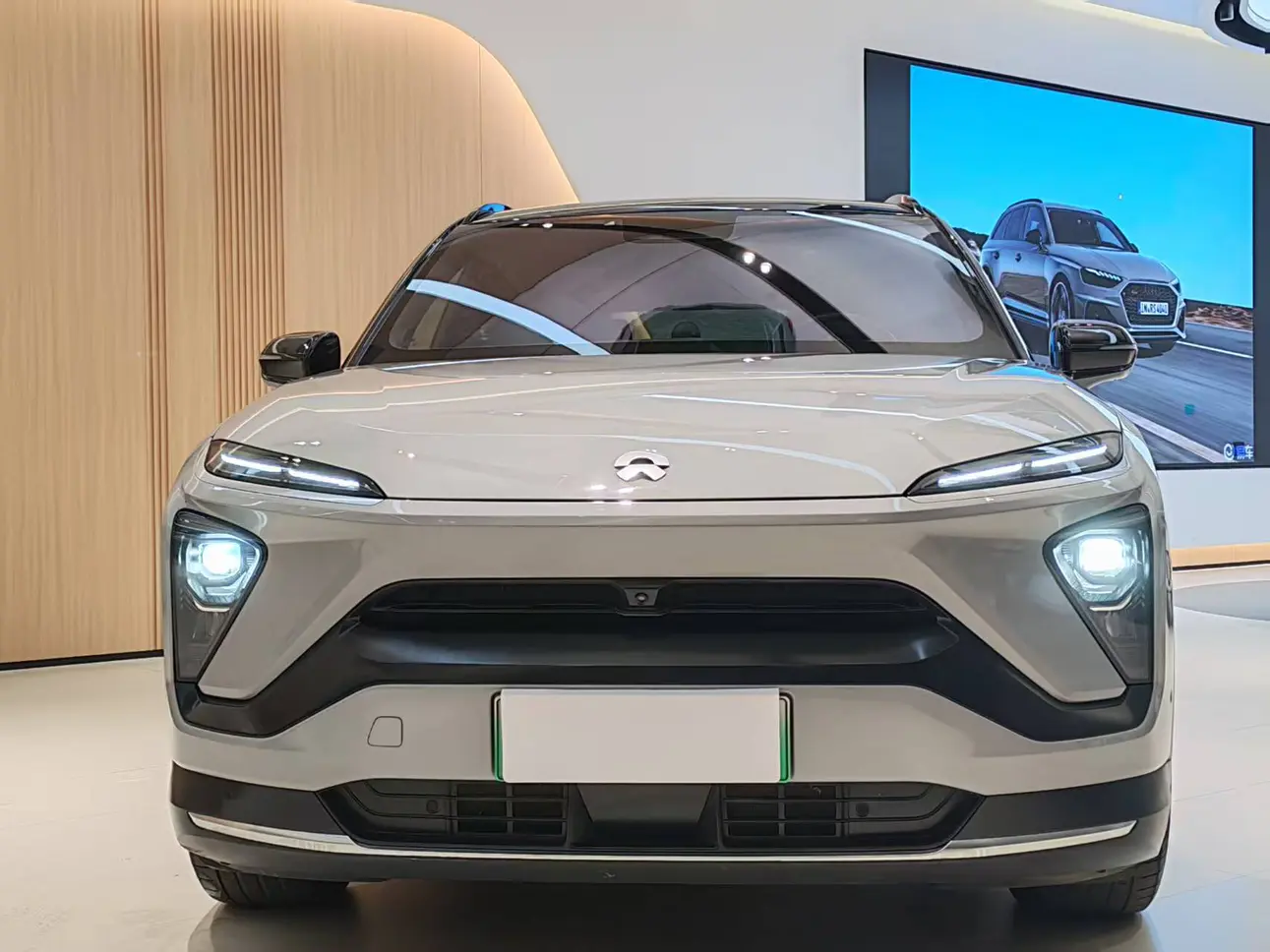 NIO ES6  из Китая