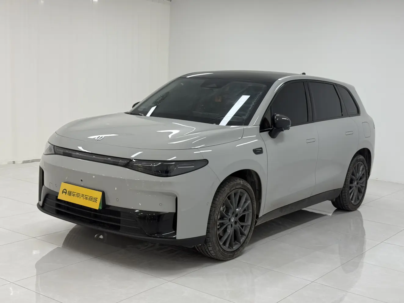 Leapmotor Zero running C10  из Китая