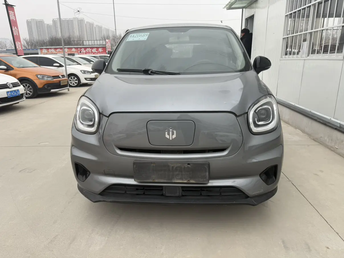 Leapmotor Zero running T03  из Китая