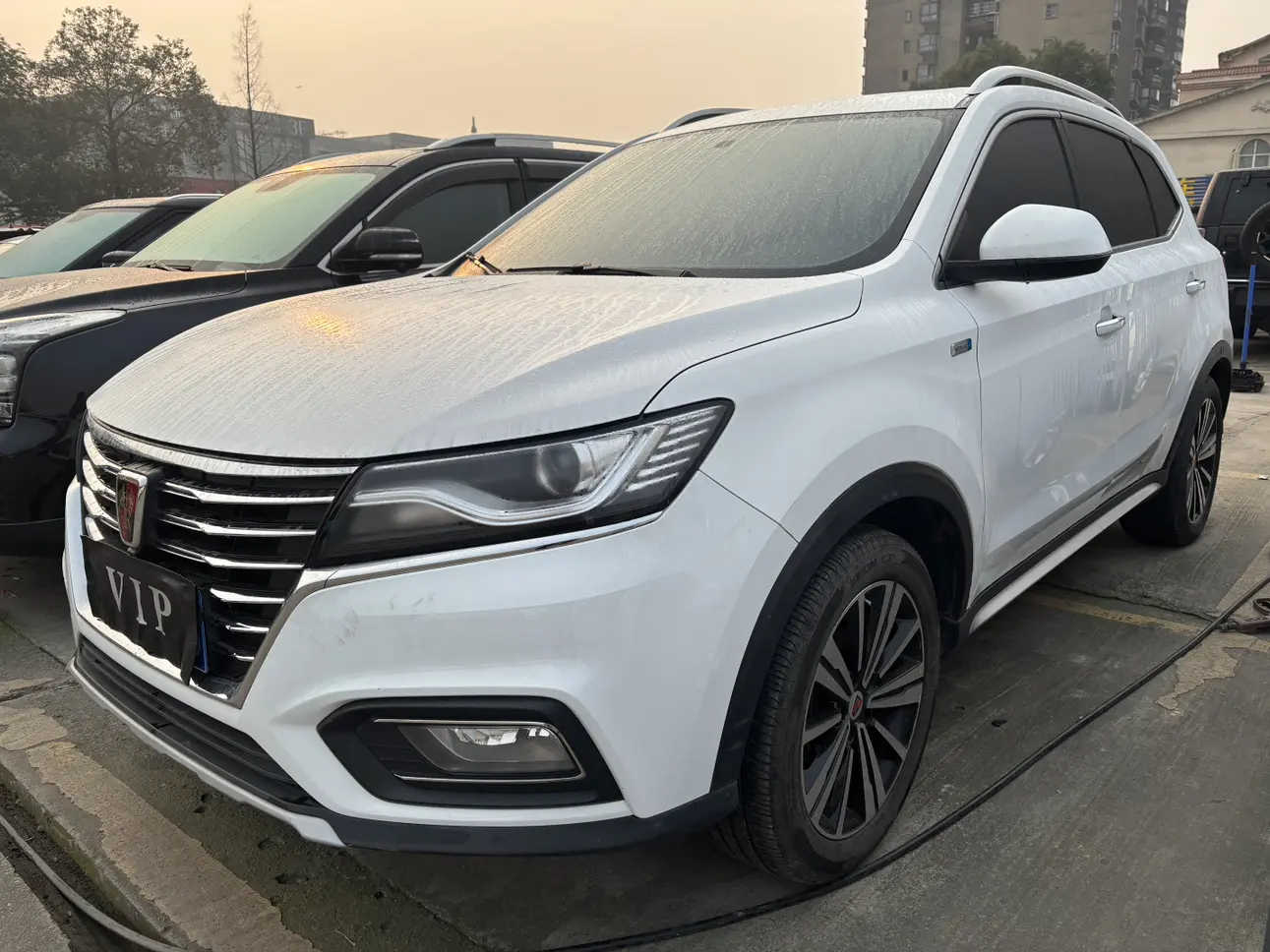 Roewe RX5  из Китая