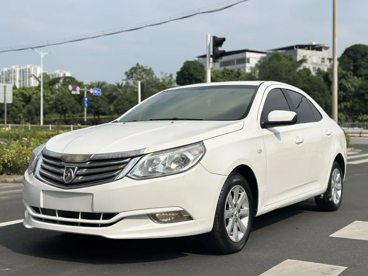 Baojun 630  из Китая