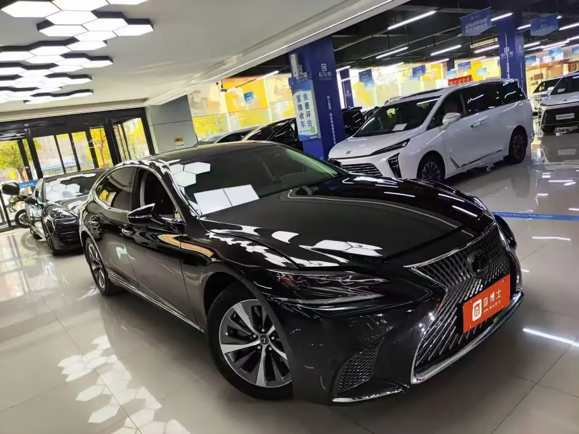 Lexus LS  из Китая