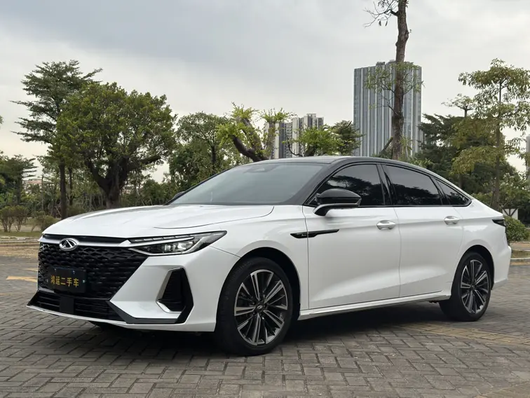 Chery Arrizo 8  из Китая